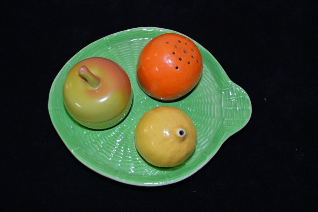 Cruet pepper orange shape